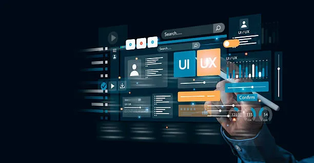 Monitores con códigos y persona interactuando para crear una página web profesional moderna y funcional para empresas.